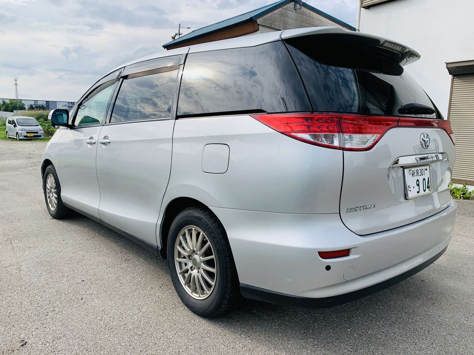 TOYOTA ESTIMA