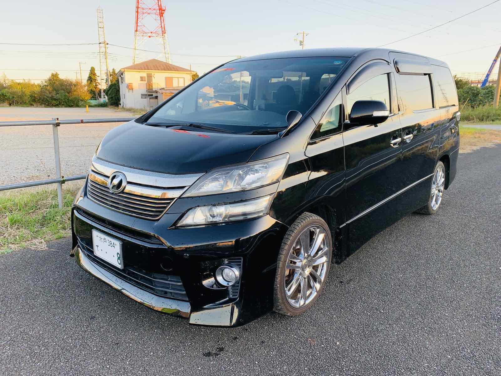 TOYOTA VELLFIRE