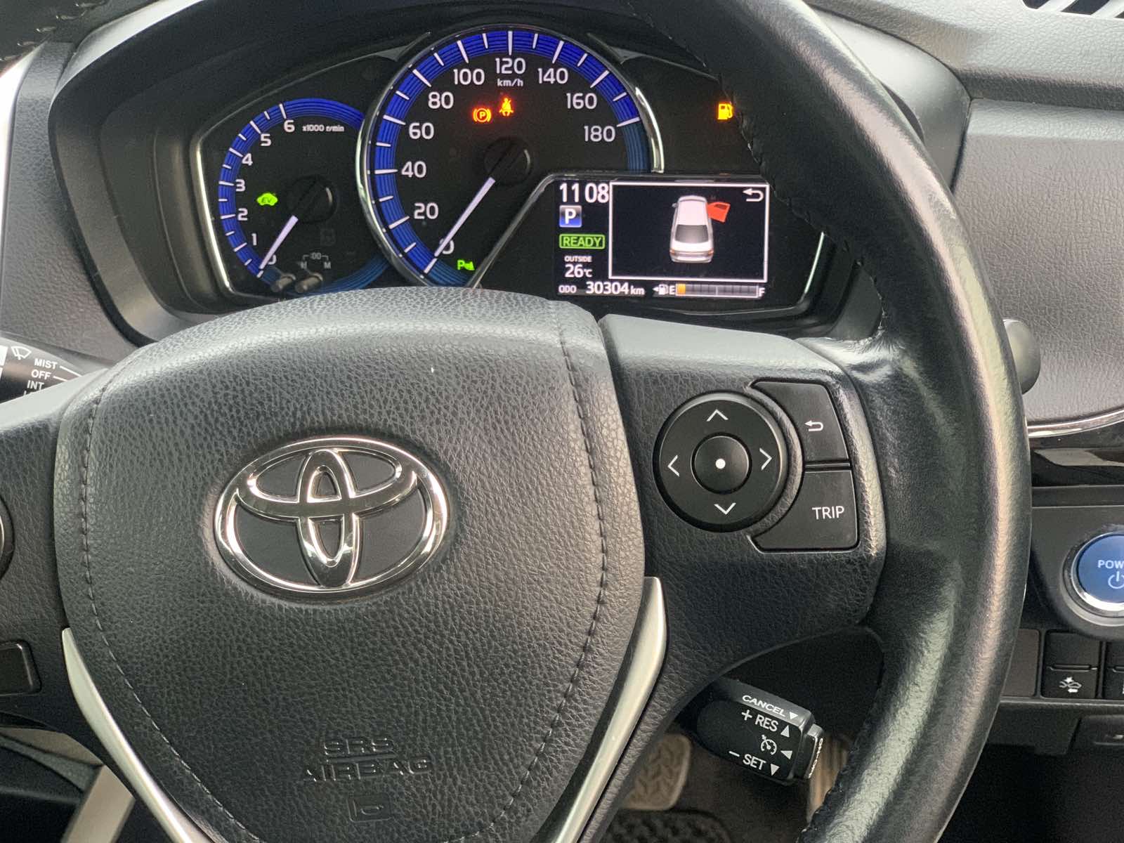 TOYOTA Axio