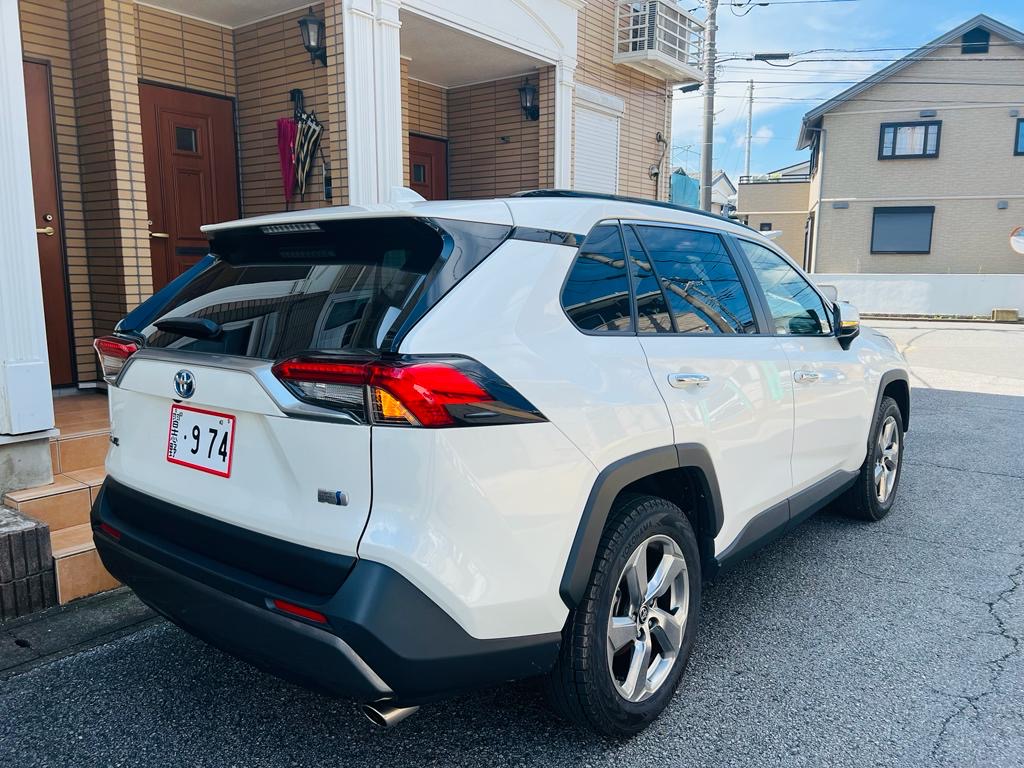 TOYOTA RAV4