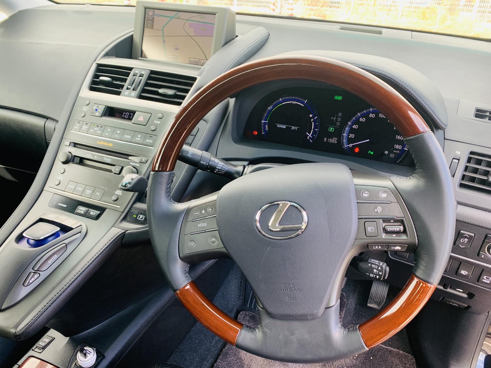 Lexus Hs250h