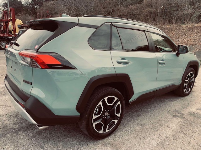 TOYOTA RAV 4