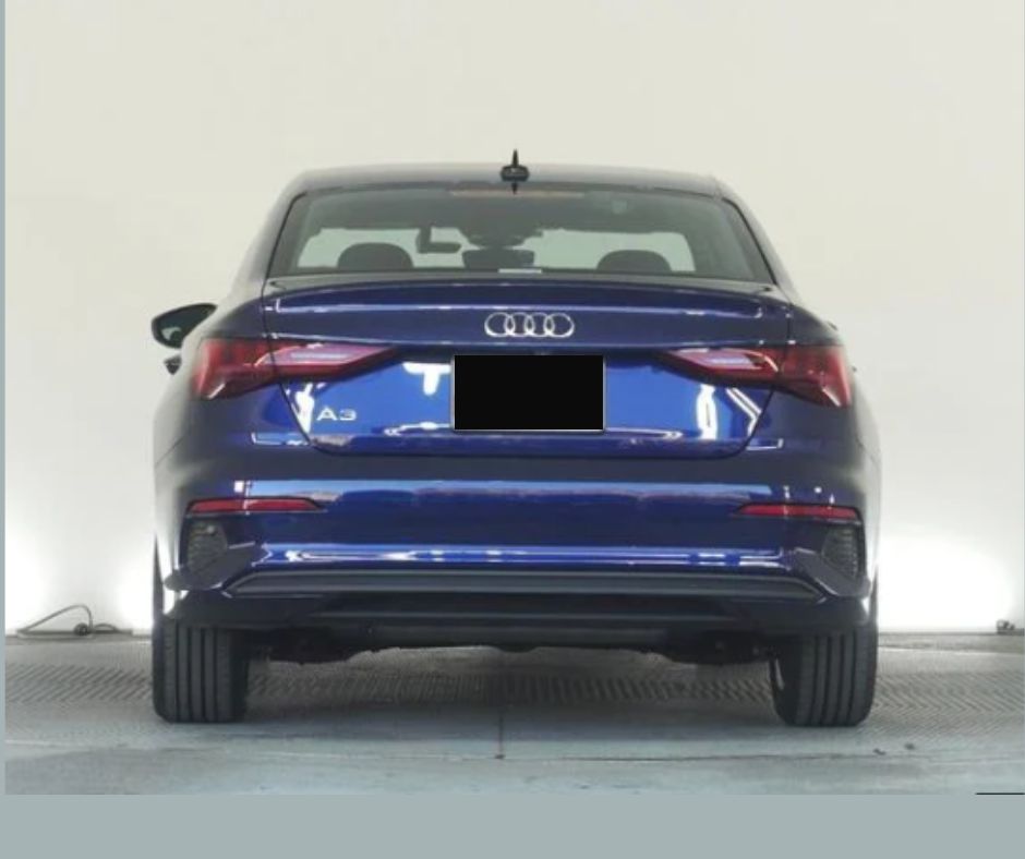 AUDI A3 Sedan