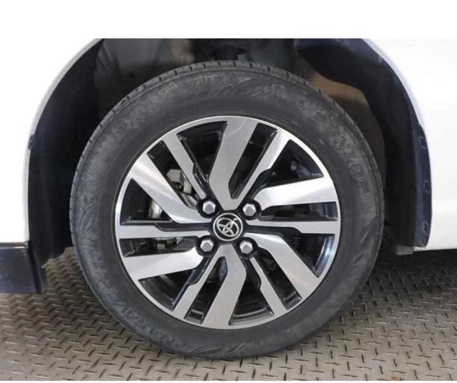 TOYOTA TANK CUSTOM G