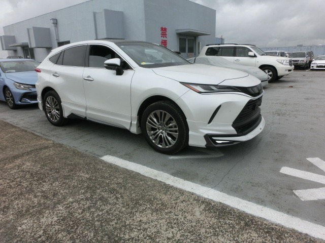 TOYOTA HARRIER