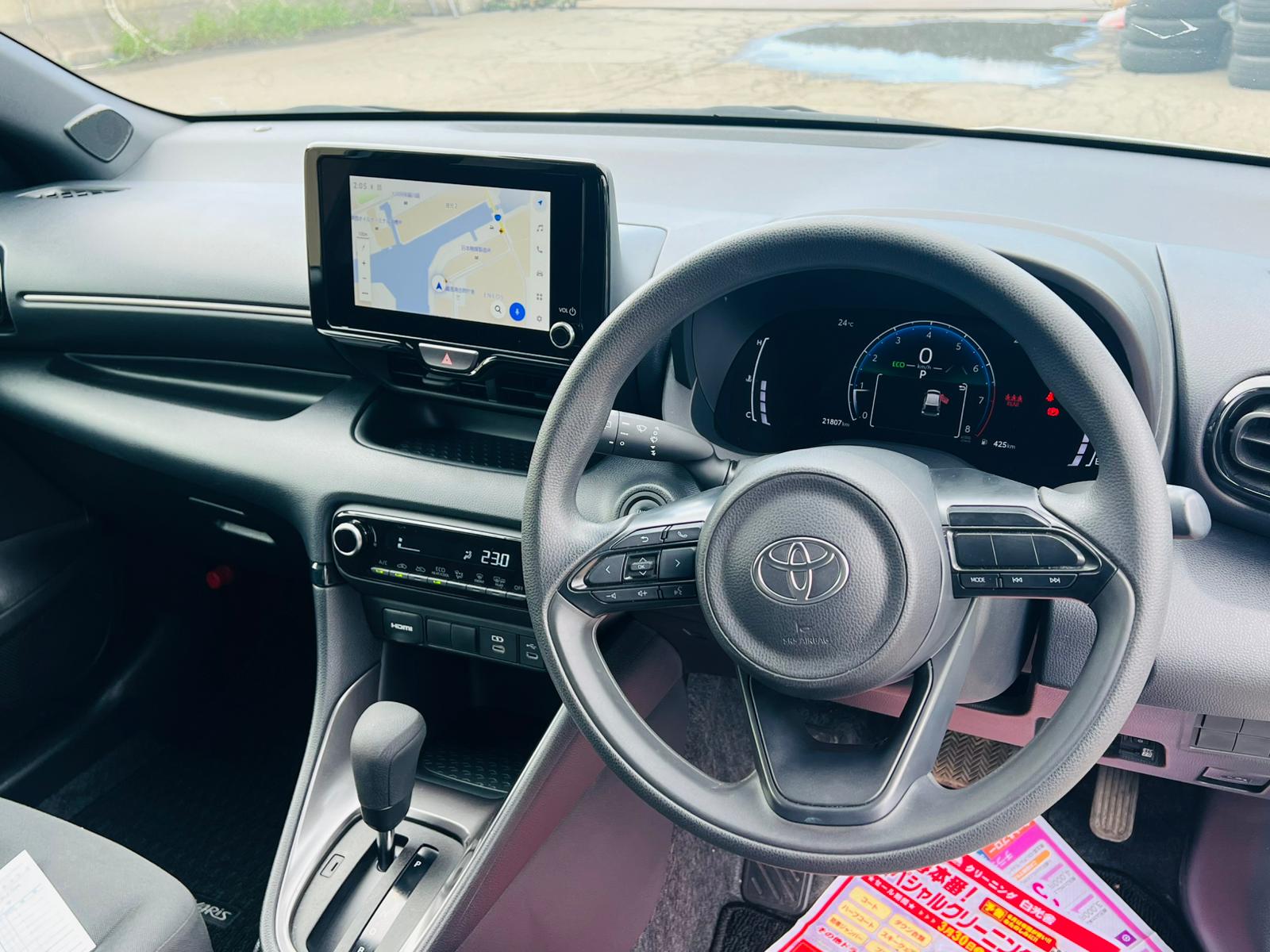 TOYOTA YARIS