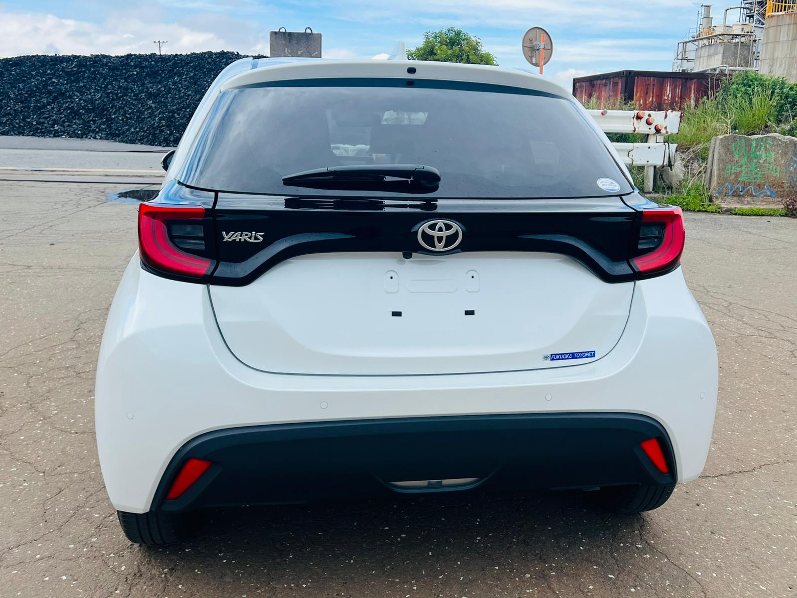 TOYOTA YARIS
