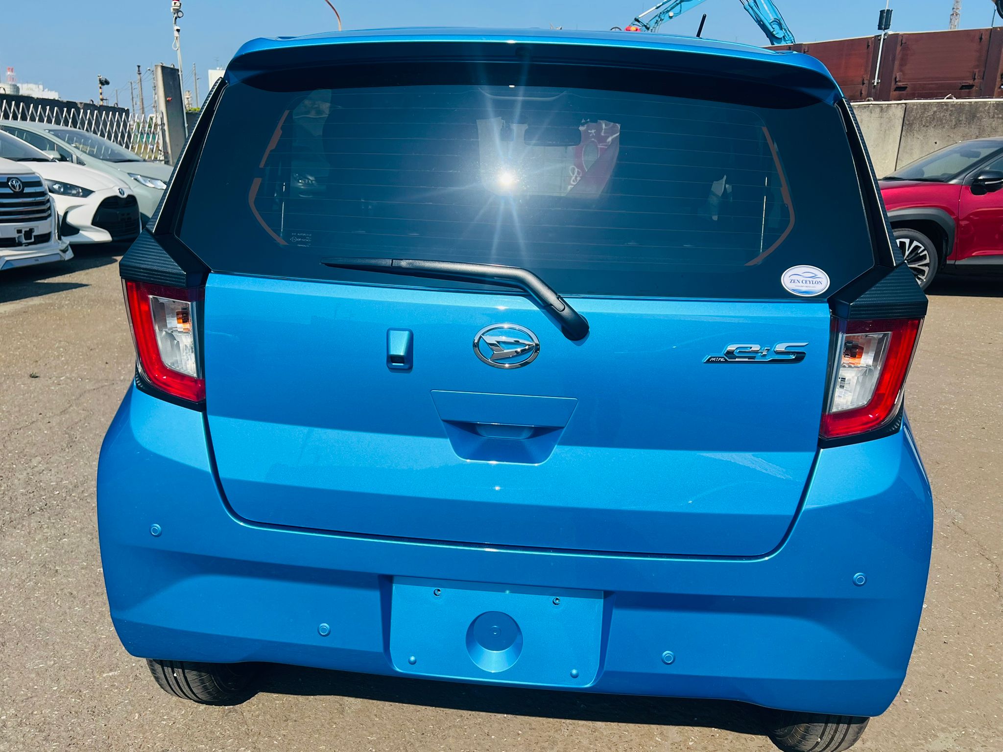 DAIHATSU MIRA ES