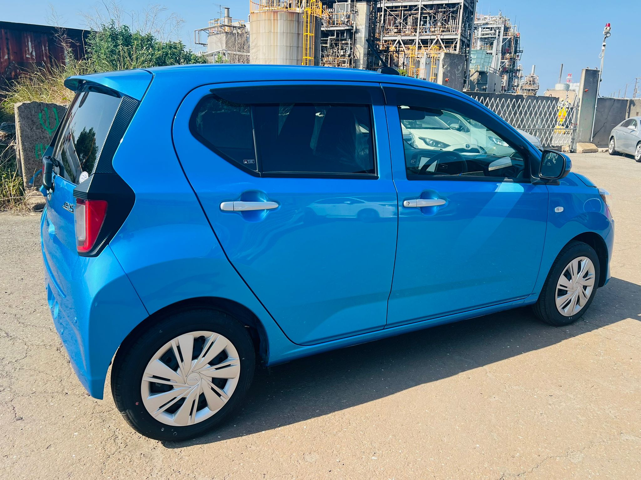 DAIHATSU MIRA ES