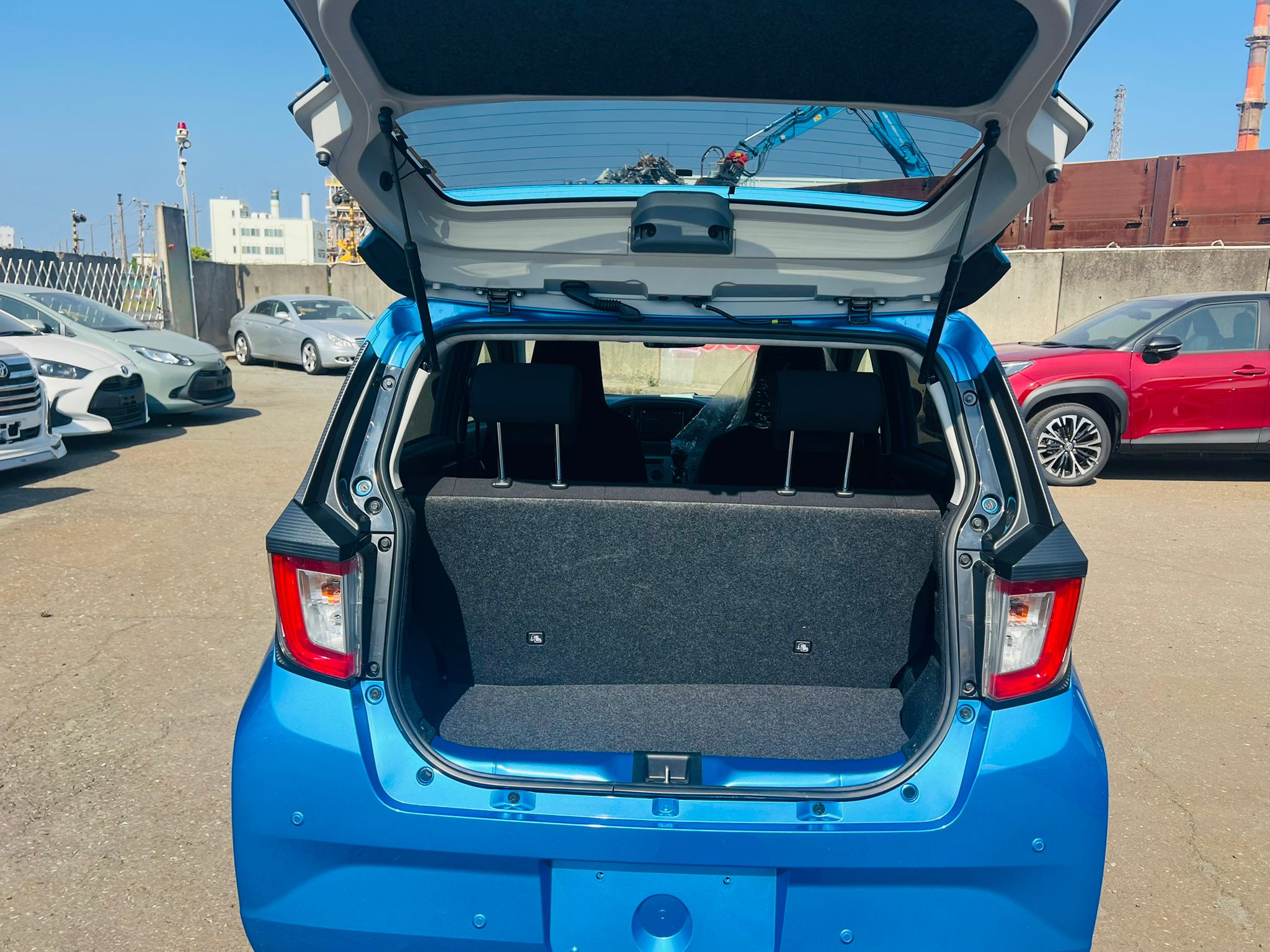 DAIHATSU MIRA ES