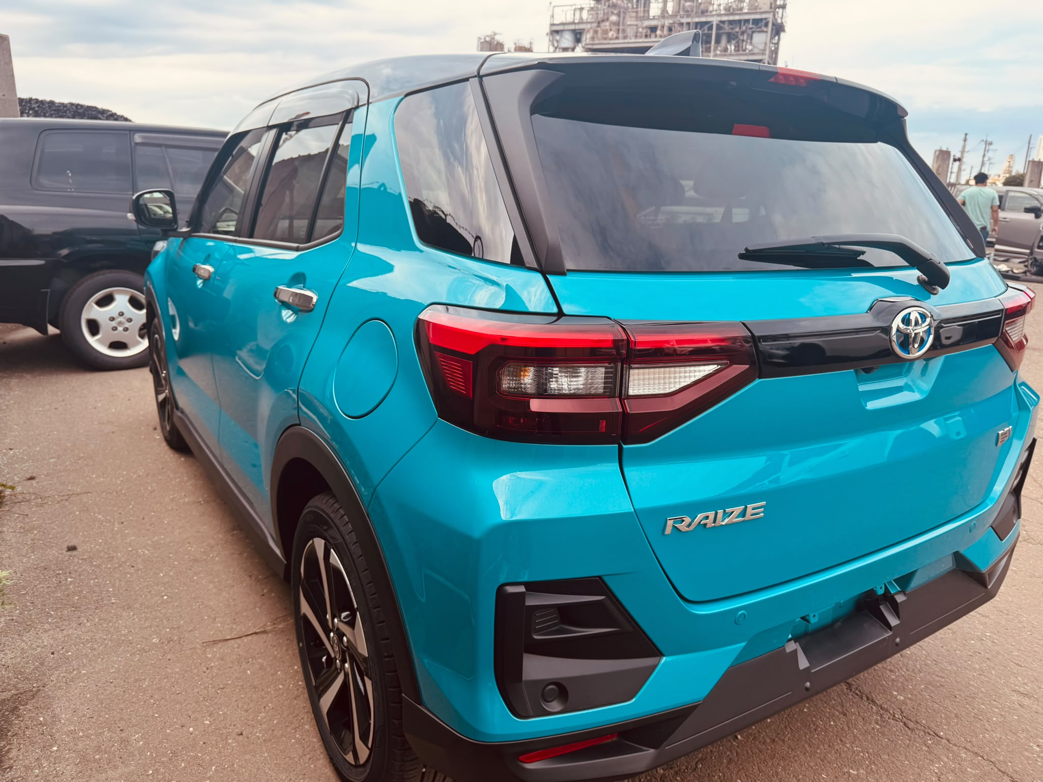 TOYOTA RAIZE