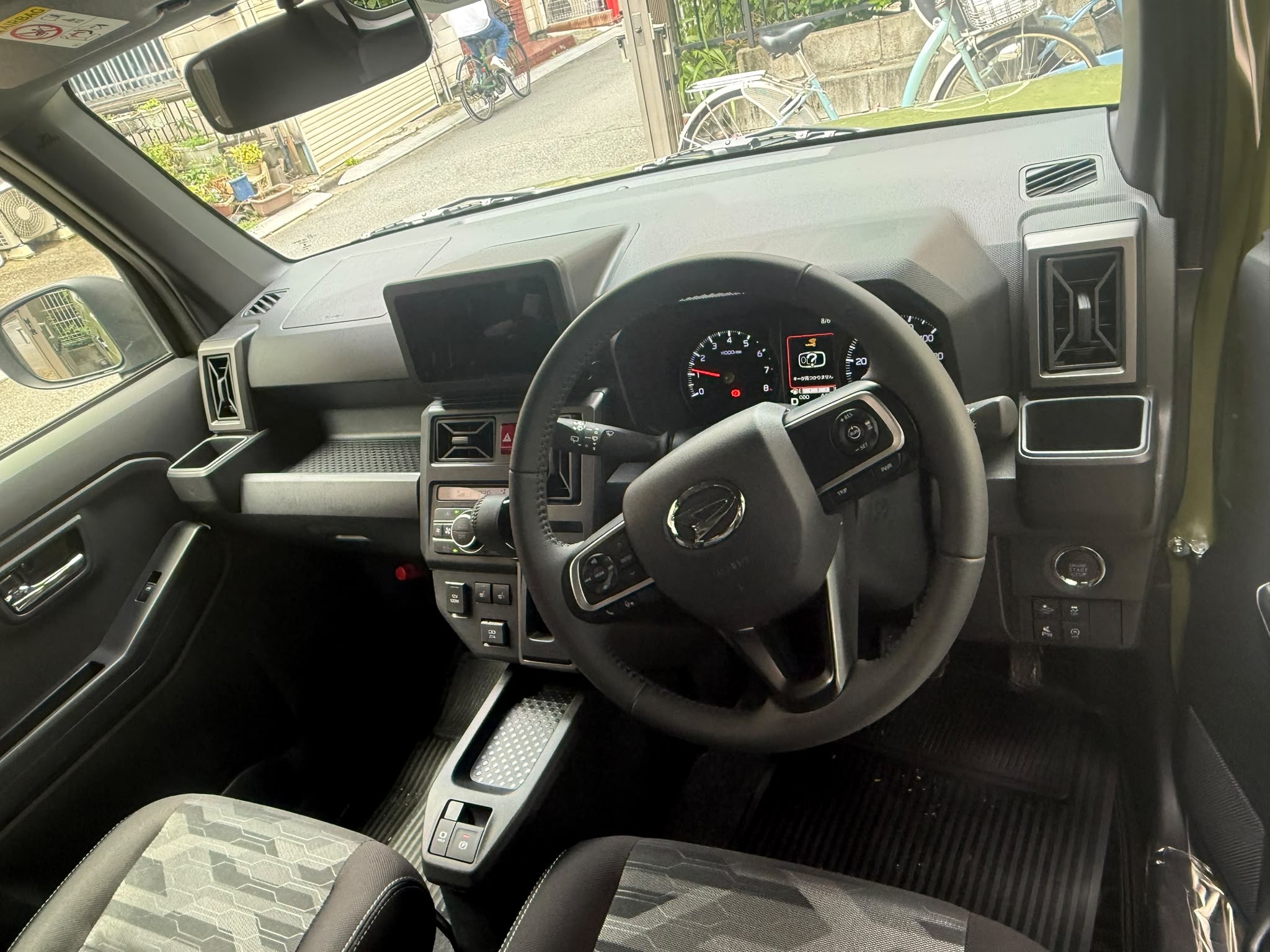 DAIHATSU TAFT