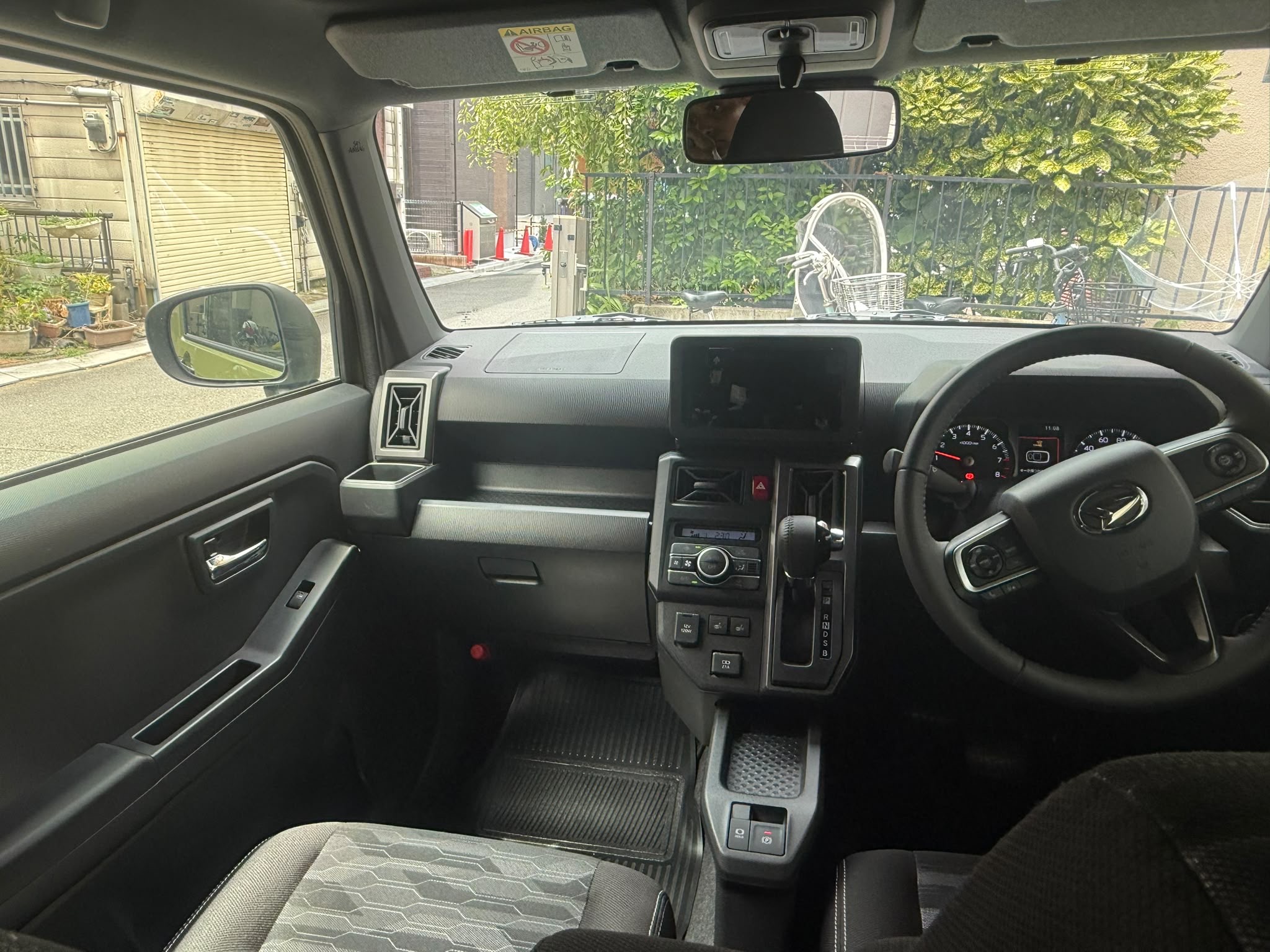 DAIHATSU TAFT